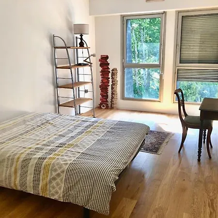 דירה Classy Unit In *